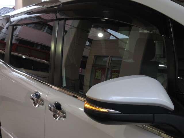 ノア Si ダブルバイビー 1オナALPINEナビSD録音フルセグS/BカメラETC両側電動ドア革巻ステア PCS/LDA/AHB付LED フォグI-STOP クルコン A格納ウインカミラー TRDエアロTANABEサス純正AW(26枚目)