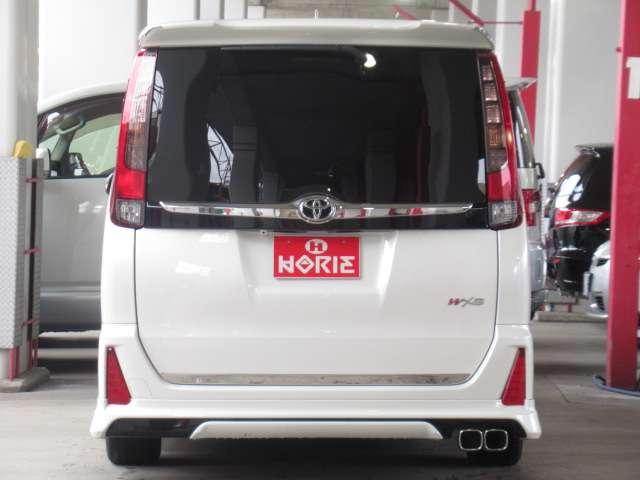 ノア Si ダブルバイビー 1オナALPINEナビSD録音フルセグS/BカメラETC両側電動ドア革巻ステア PCS/LDA/AHB付LED フォグI-STOP クルコン A格納ウインカミラー TRDエアロTANABEサス純正AW(72枚目)