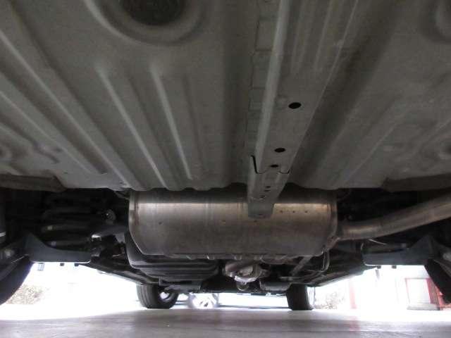 エスティマ アエラス プレミアム 最終型10型ナビ地デジBカメラ両電動AUTO付LED/デイライト純正18AW(72枚目)