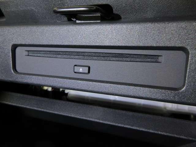 シエンタ ハイブリッドＺ　寒冷地１オナ純正１０．５型ＤＡナビ地デジ全周囲カメラＰＣＳ／ＬＴＡ／ＢＳＭ／ＲＣＴＡ／ＰＤＡ／ＰＫＳＢ／追従クルーズ両側電動シート／ステアヒーター純正ＯＰ１５ＡＷ（9枚目）