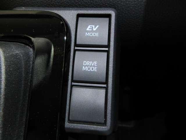 シエンタ ハイブリッドＺ　寒冷地１オナ純正１０．５型ＤＡナビ地デジ全周囲カメラＰＣＳ／ＬＴＡ／ＢＳＭ／ＲＣＴＡ／ＰＤＡ／ＰＫＳＢ／追従クルーズ両側電動シート／ステアヒーター純正ＯＰ１５ＡＷ（24枚目）