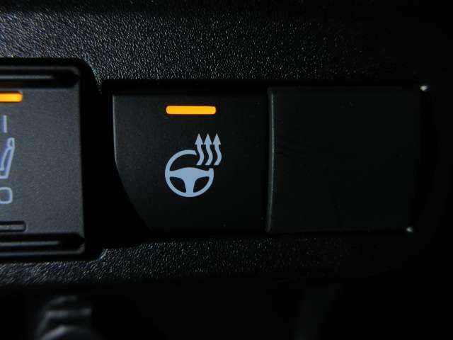 シエンタ ハイブリッドＺ　寒冷地１オナ純正１０．５型ＤＡナビ地デジ全周囲カメラＰＣＳ／ＬＴＡ／ＢＳＭ／ＲＣＴＡ／ＰＤＡ／ＰＫＳＢ／追従クルーズ両側電動シート／ステアヒーター純正ＯＰ１５ＡＷ（28枚目）