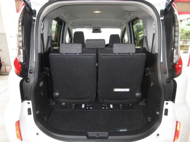 シエンタ ハイブリッドＺ　寒冷地１オナ純正１０．５型ＤＡナビ地デジ全周囲カメラＰＣＳ／ＬＴＡ／ＢＳＭ／ＲＣＴＡ／ＰＤＡ／ＰＫＳＢ／追従クルーズ両側電動シート／ステアヒーター純正ＯＰ１５ＡＷ（40枚目）