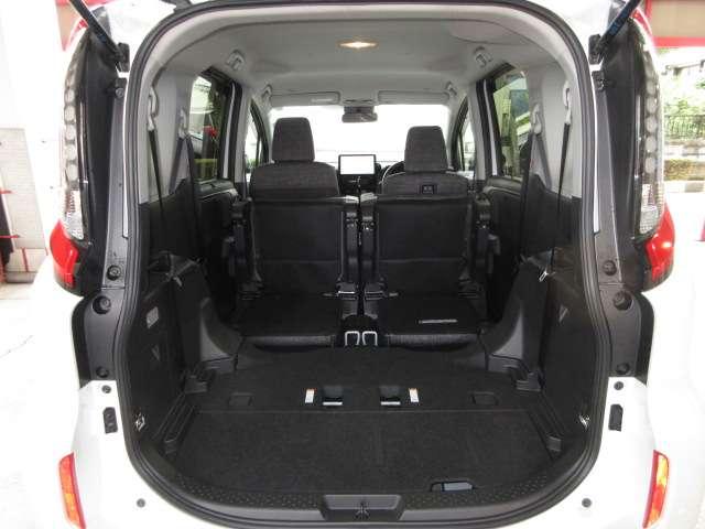 シエンタ ハイブリッドＺ　寒冷地１オナ純正１０．５型ＤＡナビ地デジ全周囲カメラＰＣＳ／ＬＴＡ／ＢＳＭ／ＲＣＴＡ／ＰＤＡ／ＰＫＳＢ／追従クルーズ両側電動シート／ステアヒーター純正ＯＰ１５ＡＷ（42枚目）