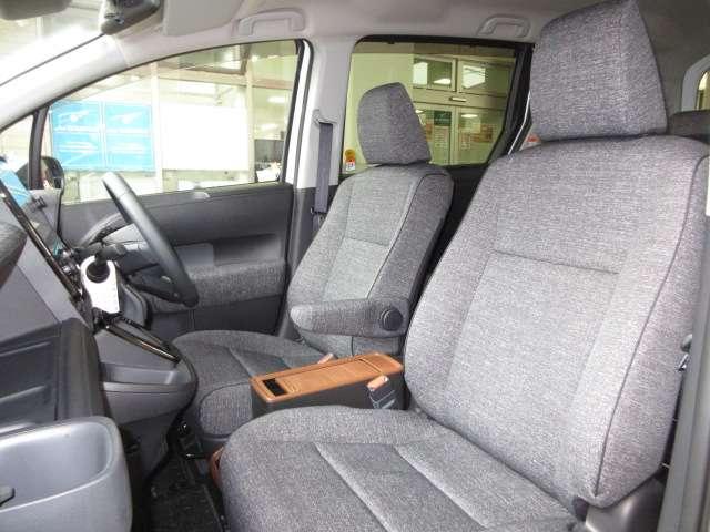 シエンタ ハイブリッドＺ　寒冷地１オナ純正１０．５型ＤＡナビ地デジ全周囲カメラＰＣＳ／ＬＴＡ／ＢＳＭ／ＲＣＴＡ／ＰＤＡ／ＰＫＳＢ／追従クルーズ両側電動シート／ステアヒーター純正ＯＰ１５ＡＷ（62枚目）