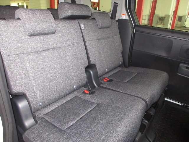 シエンタ ハイブリッドＺ　寒冷地１オナ純正１０．５型ＤＡナビ地デジ全周囲カメラＰＣＳ／ＬＴＡ／ＢＳＭ／ＲＣＴＡ／ＰＤＡ／ＰＫＳＢ／追従クルーズ両側電動シート／ステアヒーター純正ＯＰ１５ＡＷ（63枚目）