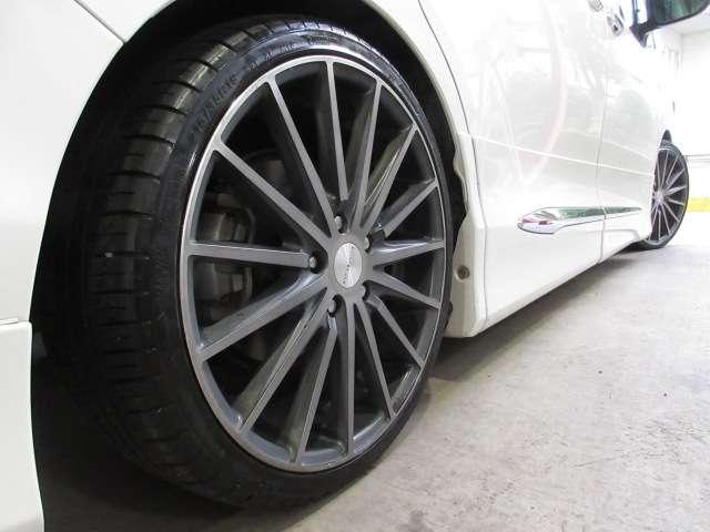 ヴォクシー ハイブリッドV ALPINE10型ナビ12.8型フリップ地デジBカメラ両電動TEIN車高調社外マフラー/19AW(24枚目)