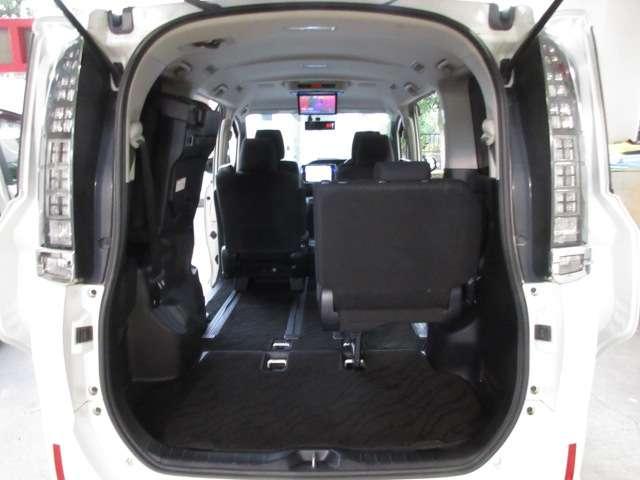 ヴォクシー ハイブリッドV ALPINE10型ナビ12.8型フリップ地デジBカメラ両電動TEIN車高調社外マフラー/19AW(54枚目)