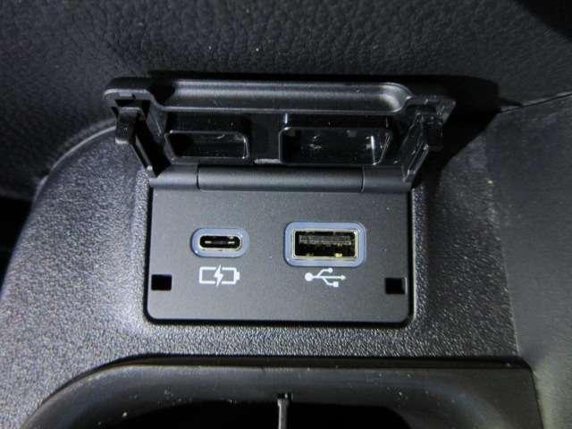 シエンタ ハイブリッドZ 寒冷地1オナ純正10.5型DAナビ/後席フリップ地デジ全周囲カメラAパークALPINEデジタルミラーPCS/LTA/BSM/RCTA/PKSB/PDA/追従クルーズMODELLISTAエアロ/15AW(9枚目)