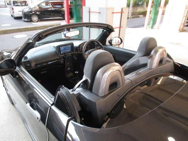 コペン ＧＲ　スポーツ　メモリナビＳＤ録音　フルセグ　Ｂカメラ　電動オープン　ＭＯＭＯステアＳ／Ｗ　シートヒーター　Ａｕｔｏ付ＬＥＤ／フォグ　前後ドラレコ　ＧＲ専用レカロシート／足回り／ＯＰＨＫＳマフラー　ＢＢＳ製１６ＡＷ（35枚目）