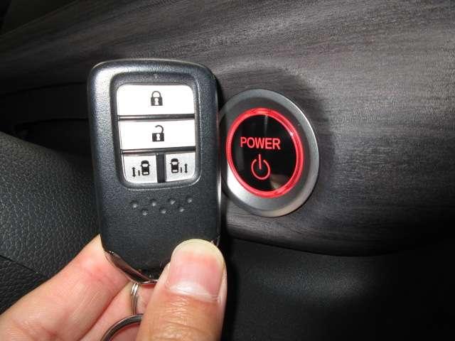 フリードハイブリッド ハイブリッド・Ｇ　Ｓパッケージ純正９型ナビ地デジＢカメラ前後ドラレコＨＯＮＤＡセンシングＣＭＢＳ／ＬＫＡＳ／誤発進制御／追従クルーズ両側電動ドア黒半革暖シート純正１５ＡＷ（20枚目）