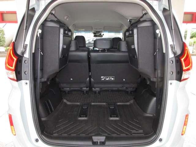 フリードハイブリッド ハイブリッド・Ｇ　Ｓパッケージ純正９型ナビ地デジＢカメラ前後ドラレコＨＯＮＤＡセンシングＣＭＢＳ／ＬＫＡＳ／誤発進制御／追従クルーズ両側電動ドア黒半革暖シート純正１５ＡＷ（37枚目）