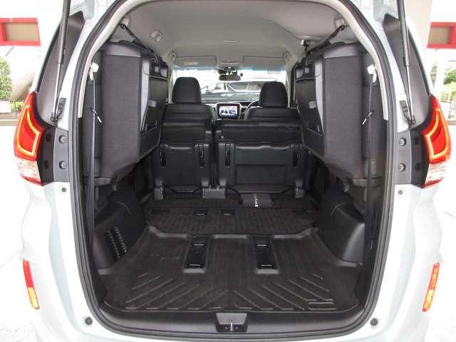 フリードハイブリッド ハイブリッド・Ｇ　Ｓパッケージ純正９型ナビ地デジＢカメラ前後ドラレコＨＯＮＤＡセンシングＣＭＢＳ／ＬＫＡＳ／誤発進制御／追従クルーズ両側電動ドア黒半革暖シート純正１５ＡＷ（38枚目）