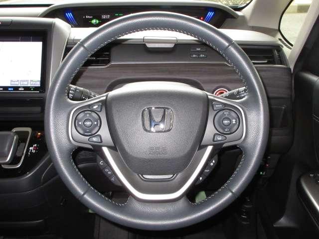 フリードハイブリッド ハイブリッド・Ｇ　Ｓパッケージ純正９型ナビ地デジＢカメラ前後ドラレコＨＯＮＤＡセンシングＣＭＢＳ／ＬＫＡＳ／誤発進制御／追従クルーズ両側電動ドア黒半革暖シート純正１５ＡＷ（62枚目）