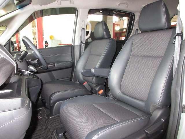 フリードハイブリッド ハイブリッド・Ｇ　Ｓパッケージ純正９型ナビ地デジＢカメラ前後ドラレコＨＯＮＤＡセンシングＣＭＢＳ／ＬＫＡＳ／誤発進制御／追従クルーズ両側電動ドア黒半革暖シート純正１５ＡＷ（64枚目）