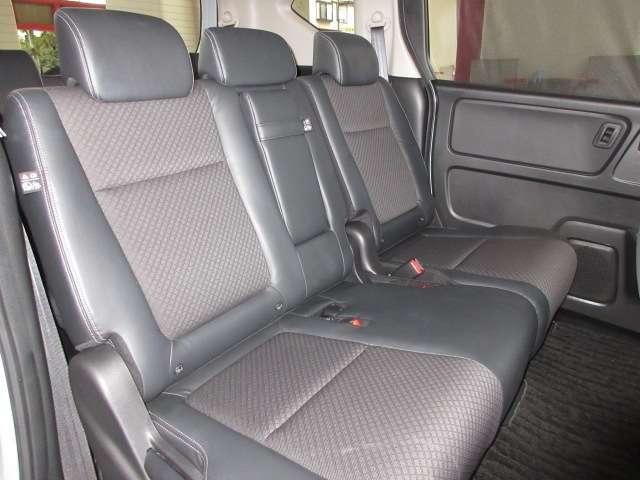 フリードハイブリッド ハイブリッド・Ｇ　Ｓパッケージ純正９型ナビ地デジＢカメラ前後ドラレコＨＯＮＤＡセンシングＣＭＢＳ／ＬＫＡＳ／誤発進制御／追従クルーズ両側電動ドア黒半革暖シート純正１５ＡＷ（65枚目）