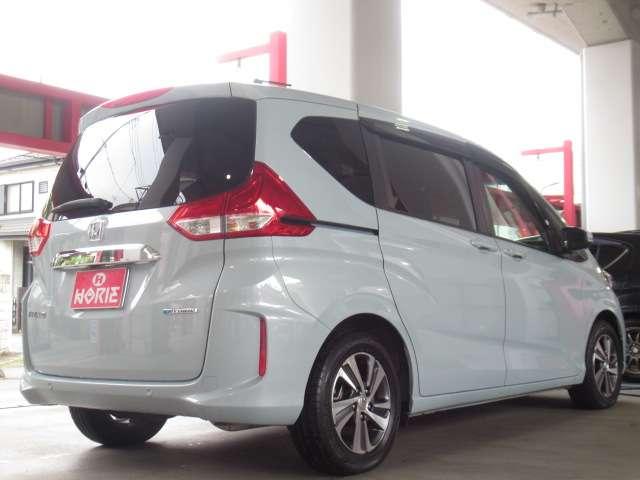 フリードハイブリッド ハイブリッド・Ｇ　Ｓパッケージ純正９型ナビ地デジＢカメラ前後ドラレコＨＯＮＤＡセンシングＣＭＢＳ／ＬＫＡＳ／誤発進制御／追従クルーズ両側電動ドア黒半革暖シート純正１５ＡＷ（77枚目）