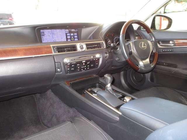 ＧＳ ＧＳ３５０　バージョンＬ　マクレビ純正１２．３型ナビ地デジＢカメラＰＣＳ／ＨＵＤ／追従クルーズ／ドライバーモニターナイトビュー／Ｃソナー三眼ＬＥＤライト黒本革電動暖冷シート電動Ｒゲート電動Ｒシェイド純正１８ＡＷ（46枚目）