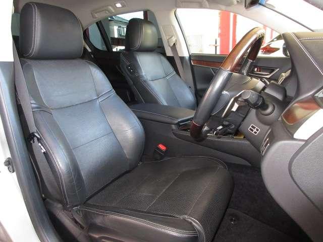 ＧＳ ＧＳ３５０　バージョンＬ　マクレビ純正１２．３型ナビ地デジＢカメラＰＣＳ／ＨＵＤ／追従クルーズ／ドライバーモニターナイトビュー／Ｃソナー三眼ＬＥＤライト黒本革電動暖冷シート電動Ｒゲート電動Ｒシェイド純正１８ＡＷ（61枚目）