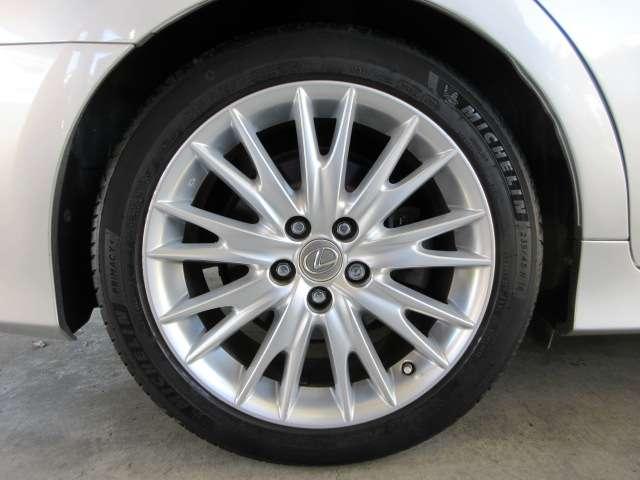 ＧＳ ＧＳ３５０　バージョンＬ　マクレビ純正１２．３型ナビ地デジＢカメラＰＣＳ／ＨＵＤ／追従クルーズ／ドライバーモニターナイトビュー／Ｃソナー三眼ＬＥＤライト黒本革電動暖冷シート電動Ｒゲート電動Ｒシェイド純正１８ＡＷ（70枚目）