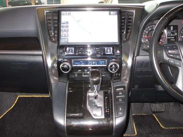 ヴェルファイア ２．５Ｚ　Ａエディション　ゴールデンアイズ　ツインサンルーフＡＬＰＩＮＥ１１型ナビ／１２．８型フリップ地デジＢカメラ両側電動／ＲゲートＭＯＤＥＬＬＩＳＴＡエアロ／グリル／マフラー純正１８ＡＷ（53枚目）