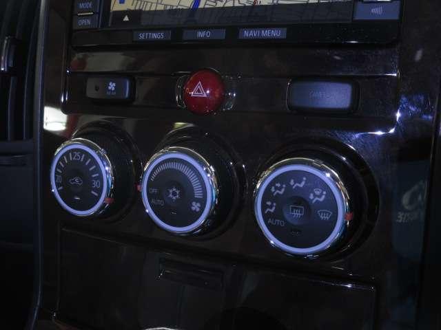 デリカＤ：５ シャモニー　１オナ　純正ＳＤナビ　ＦＳＢカメラ　地デジ　両側電動ドア　電動暖シート　ＨＩＤ　フォグ　ＥＴＣ　スマＫｅｙ　クルコン　ＭＫＷ１６ＡＷ／オールテレンタイヤ　ＪＡＯＳマッドフラップ　ＧＡＮＡＤＯＲマフラー（17枚目）