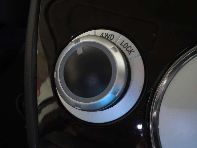 デリカＤ：５ シャモニー　１オナ　純正ＳＤナビ　ＦＳＢカメラ　地デジ　両側電動ドア　電動暖シート　ＨＩＤ　フォグ　ＥＴＣ　スマＫｅｙ　クルコン　ＭＫＷ１６ＡＷ／オールテレンタイヤ　ＪＡＯＳマッドフラップ　ＧＡＮＡＤＯＲマフラー（22枚目）