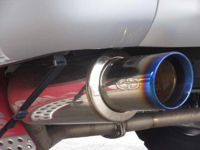 デリカＤ：５ シャモニー　１オナ　純正ＳＤナビ　ＦＳＢカメラ　地デジ　両側電動ドア　電動暖シート　ＨＩＤ　フォグ　ＥＴＣ　スマＫｅｙ　クルコン　ＭＫＷ１６ＡＷ／オールテレンタイヤ　ＪＡＯＳマッドフラップ　ＧＡＮＡＤＯＲマフラー（30枚目）