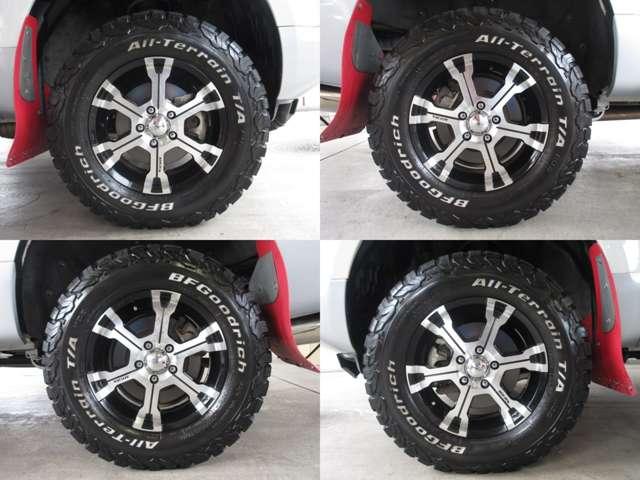 デリカＤ：５ シャモニー　１オナ　純正ＳＤナビ　ＦＳＢカメラ　地デジ　両側電動ドア　電動暖シート　ＨＩＤ　フォグ　ＥＴＣ　スマＫｅｙ　クルコン　ＭＫＷ１６ＡＷ／オールテレンタイヤ　ＪＡＯＳマッドフラップ　ＧＡＮＡＤＯＲマフラー（34枚目）