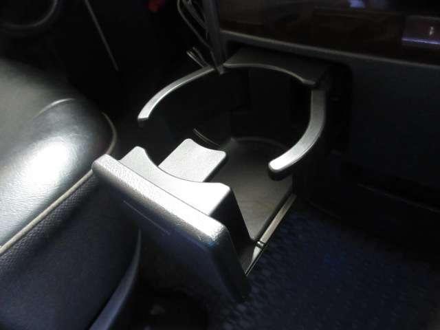 デリカＤ：５ シャモニー　１オナ　純正ＳＤナビ　ＦＳＢカメラ　地デジ　両側電動ドア　電動暖シート　ＨＩＤ　フォグ　ＥＴＣ　スマＫｅｙ　クルコン　ＭＫＷ１６ＡＷ／オールテレンタイヤ　ＪＡＯＳマッドフラップ　ＧＡＮＡＤＯＲマフラー（57枚目）