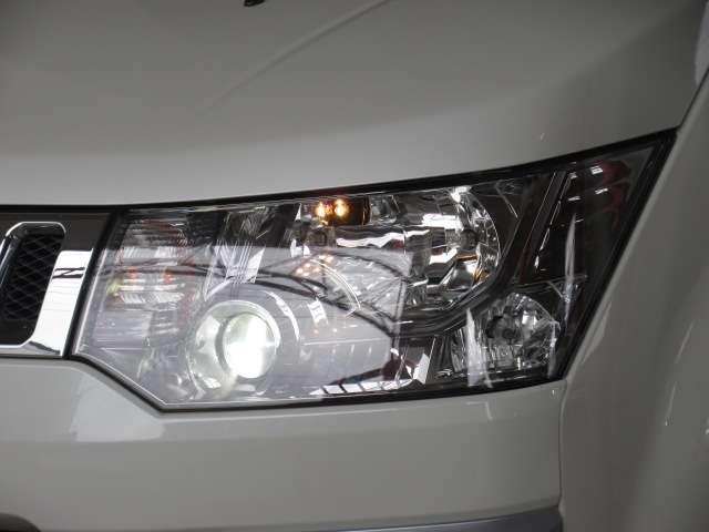 デリカＤ：５ シャモニー　１オナ　純正ＳＤナビ　ＦＳＢカメラ　地デジ　両側電動ドア　電動暖シート　ＨＩＤ　フォグ　ＥＴＣ　スマＫｅｙ　クルコン　ＭＫＷ１６ＡＷ／オールテレンタイヤ　ＪＡＯＳマッドフラップ　ＧＡＮＡＤＯＲマフラー（69枚目）