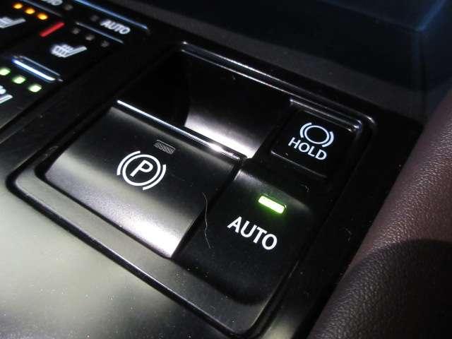 ＲＸ ＲＸ４５０ｈ　バージョンＬ　純正ナビ　ＳＤ録音　パノラミックビューモニター地デジ革電動冷暖シート　ハイビーム付ＬＥＤ／フォグ　ＥＴＣ　ヒータ付革巻ステア　ｎａｎｏｅ　クルコン　Ｃソナー　ＥＣＯ／ＳＰＯＲＴＳモード純正ＯＰ２０ＡＷ（60枚目）