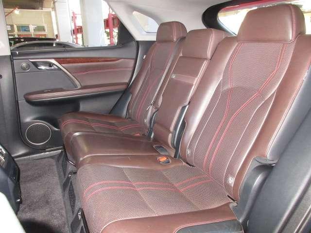 ＲＸ ＲＸ４５０ｈ　バージョンＬ　純正ナビ　ＳＤ録音　パノラミックビューモニター地デジ革電動冷暖シート　ハイビーム付ＬＥＤ／フォグ　ＥＴＣ　ヒータ付革巻ステア　ｎａｎｏｅ　クルコン　Ｃソナー　ＥＣＯ／ＳＰＯＲＴＳモード純正ＯＰ２０ＡＷ（66枚目）