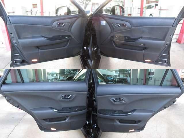 クラウン ２．５アスリート　ナビパッケージ　ＨＤＤナビ地デジＢカメラＡＦＳ付ＨＩＤサンルーフ本革電動暖冷シート純正１８ＡＷ（30枚目）