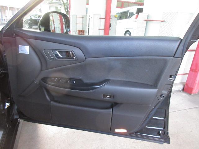 クラウン ２．５アスリート　ナビパッケージ　ＨＤＤナビ地デジＢカメラＡＦＳ付ＨＩＤサンルーフ本革電動暖冷シート純正１８ＡＷ（50枚目）