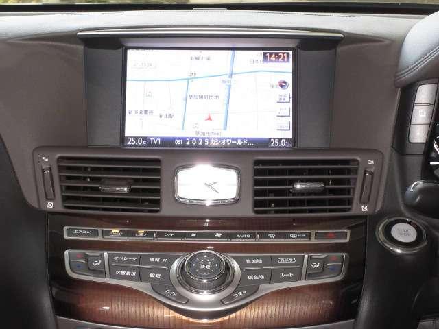 シーマ ハイブリッド　ＶＩＰ　ＢＯＳＥ純正ＤＴＶナビＳ／Ｂカメラ本革電動暖冷シート後席リモコン電動ＲシェイドＥＴＣサンルーフ純正ＡＷ（47枚目）