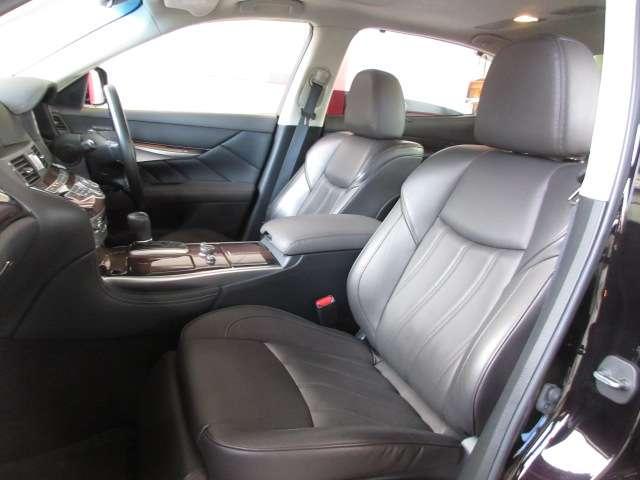 シーマ ハイブリッド　ＶＩＰ　ＢＯＳＥ純正ＤＴＶナビＳ／Ｂカメラ本革電動暖冷シート後席リモコン電動ＲシェイドＥＴＣサンルーフ純正ＡＷ（65枚目）