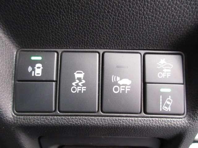 ステップワゴンスパーダ スパーダハイブリッド　Ｇ・ＥＸ　ホンダセンシング　後期１オナＡＬＰＩＮＥ１０型ナビ／１２．８型フリップ黒革暖シート両電動ＡＵＴＯ付ＬＥＤ／フォグ／デイライト無限エアロ純正１６ＡＷ（14枚目）