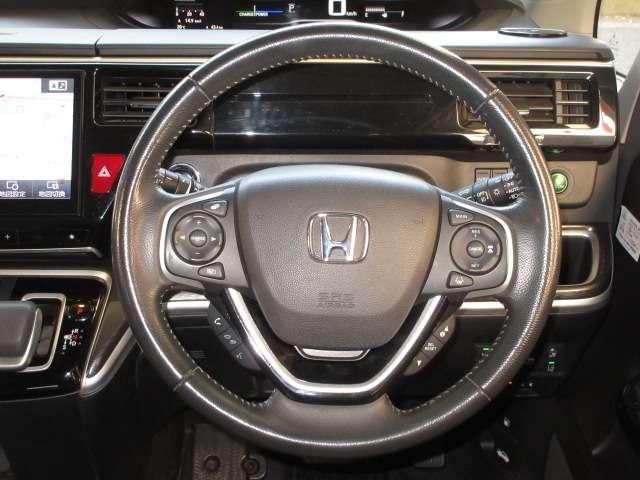 ステップワゴンスパーダ スパーダハイブリッド　Ｇ・ＥＸ　ホンダセンシング　後期１オナＡＬＰＩＮＥ１０型ナビ／１２．８型フリップ黒革暖シート両電動ＡＵＴＯ付ＬＥＤ／フォグ／デイライト無限エアロ純正１６ＡＷ（21枚目）