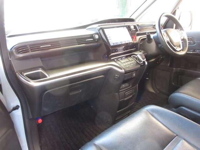 ステップワゴンスパーダ スパーダハイブリッド　Ｇ・ＥＸ　ホンダセンシング　後期１オナＡＬＰＩＮＥ１０型ナビ／１２．８型フリップ黒革暖シート両電動ＡＵＴＯ付ＬＥＤ／フォグ／デイライト無限エアロ純正１６ＡＷ（37枚目）