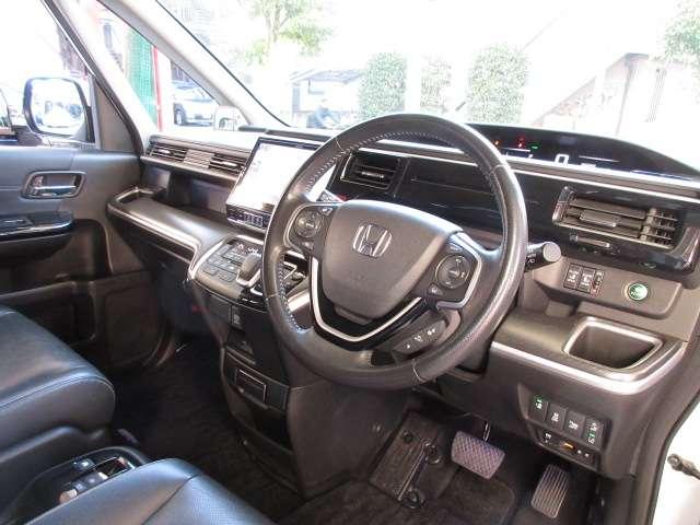 ステップワゴンスパーダ スパーダハイブリッド　Ｇ・ＥＸ　ホンダセンシング　後期１オナＡＬＰＩＮＥ１０型ナビ／１２．８型フリップ黒革暖シート両電動ＡＵＴＯ付ＬＥＤ／フォグ／デイライト無限エアロ純正１６ＡＷ（40枚目）