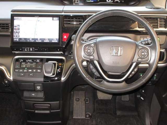 ステップワゴンスパーダ スパーダハイブリッド　Ｇ・ＥＸ　ホンダセンシング　後期１オナＡＬＰＩＮＥ１０型ナビ／１２．８型フリップ黒革暖シート両電動ＡＵＴＯ付ＬＥＤ／フォグ／デイライト無限エアロ純正１６ＡＷ（41枚目）