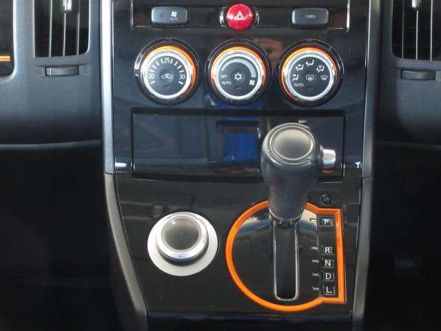 デリカＤ：５ アクティブギア　純正ナビ　ＣＤ／ＤＶＤ／ＳＤ／ＢｌｕｅＴ　１０．１型フリップＤＭ　ＦＳＢカメラ　地デジ　両側電動　黒半革電動暖シート　Ａ付ＨＩＤフォグ　ＥＴＣ　ドラレコ　スマＫｅｙ　クルコン　Ｄバイザ　　純正１８ＡＷ（42枚目）