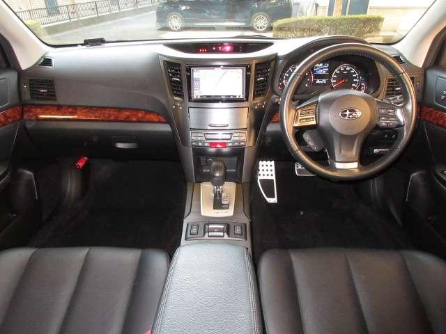 レガシィアウトバック 2.5iアイサイト 後期carrozzeriaナビ音楽録音 Bカメラ 前後フォグ AUTO付HID アイサイトVer,2/PCS/LKA ルーフレール 革巻ステアS/W パドルシフト 停止保持付クルーズ 純正17AW(6枚目)