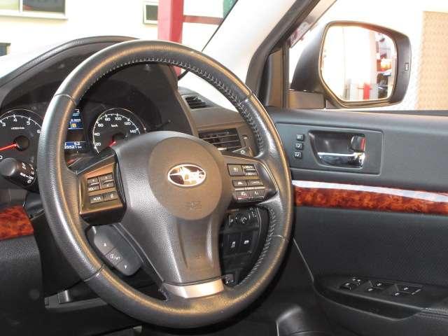 レガシィアウトバック 2.5iアイサイト 後期carrozzeriaナビ音楽録音 Bカメラ 前後フォグ AUTO付HID アイサイトVer,2/PCS/LKA ルーフレール 革巻ステアS/W パドルシフト 停止保持付クルーズ 純正17AW(33枚目)