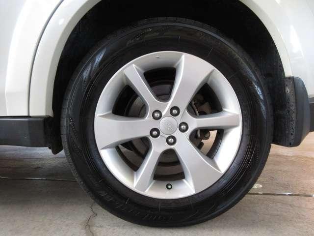 レガシィアウトバック 2.5iアイサイト 後期carrozzeriaナビ音楽録音 Bカメラ 前後フォグ AUTO付HID アイサイトVer,2/PCS/LKA ルーフレール 革巻ステアS/W パドルシフト 停止保持付クルーズ 純正17AW(44枚目)