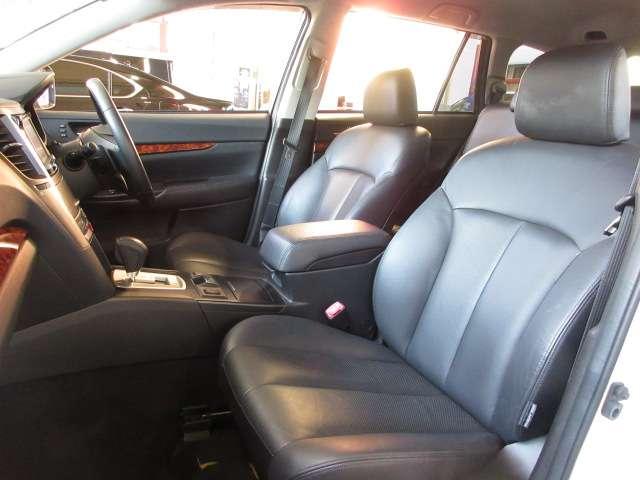 レガシィアウトバック 2.5iアイサイト 後期carrozzeriaナビ音楽録音 Bカメラ 前後フォグ AUTO付HID アイサイトVer,2/PCS/LKA ルーフレール 革巻ステアS/W パドルシフト 停止保持付クルーズ 純正17AW(47枚目)