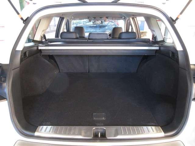 レガシィアウトバック 2.5iアイサイト 後期carrozzeriaナビ音楽録音 Bカメラ 前後フォグ AUTO付HID アイサイトVer,2/PCS/LKA ルーフレール 革巻ステアS/W パドルシフト 停止保持付クルーズ 純正17AW(57枚目)