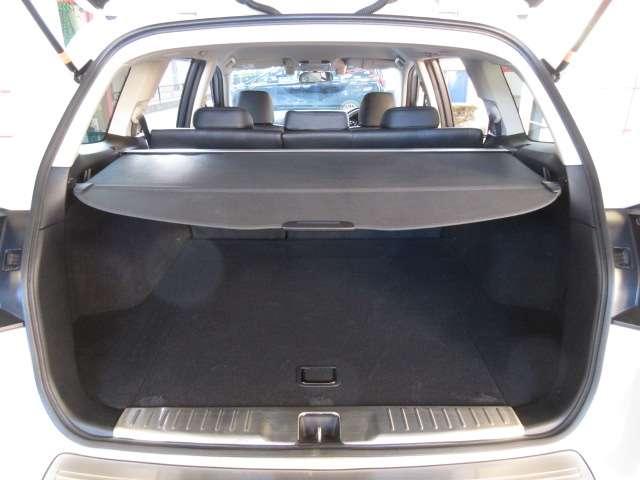 レガシィアウトバック 2.5iアイサイト 後期carrozzeriaナビ音楽録音 Bカメラ 前後フォグ AUTO付HID アイサイトVer,2/PCS/LKA ルーフレール 革巻ステアS/W パドルシフト 停止保持付クルーズ 純正17AW(58枚目)