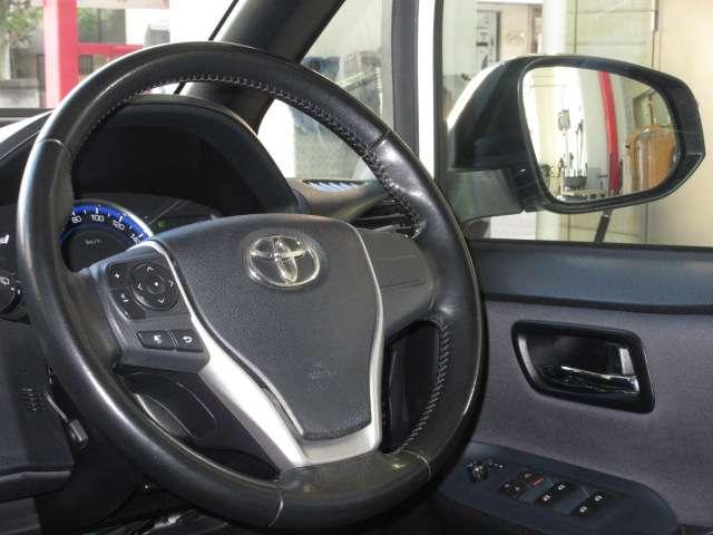 ヴォクシー (19枚目)